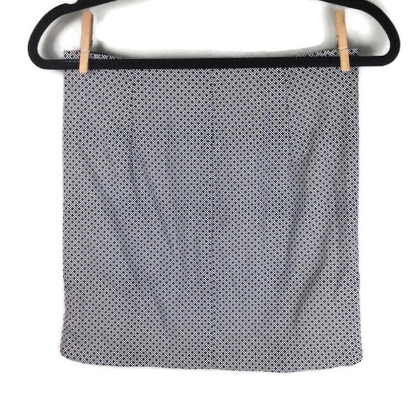 Margaret M Tulip Hem Geometric Print Pull-On Mini Skirt Size XS - Picture 2 of 9